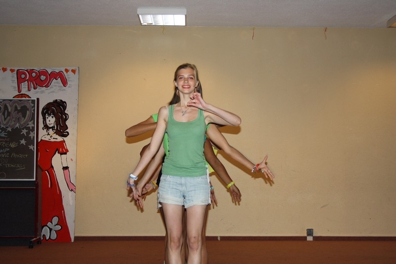 Village Camps International Summer Camp Leysin, Switzerland 2025-08-09 https://www.villagecamps.com/journals_admin/images/716-21-prom (202).jpg